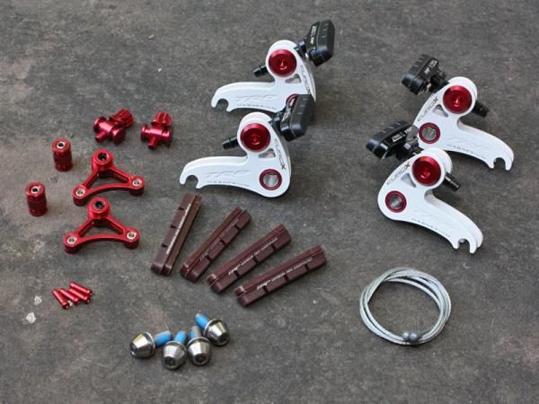 The TRP EuroX Mag is the flagship of its cyclo-cross brake line with featherweight magnesium arms, a relatively generous assortment of adjustments and confident stopping performance