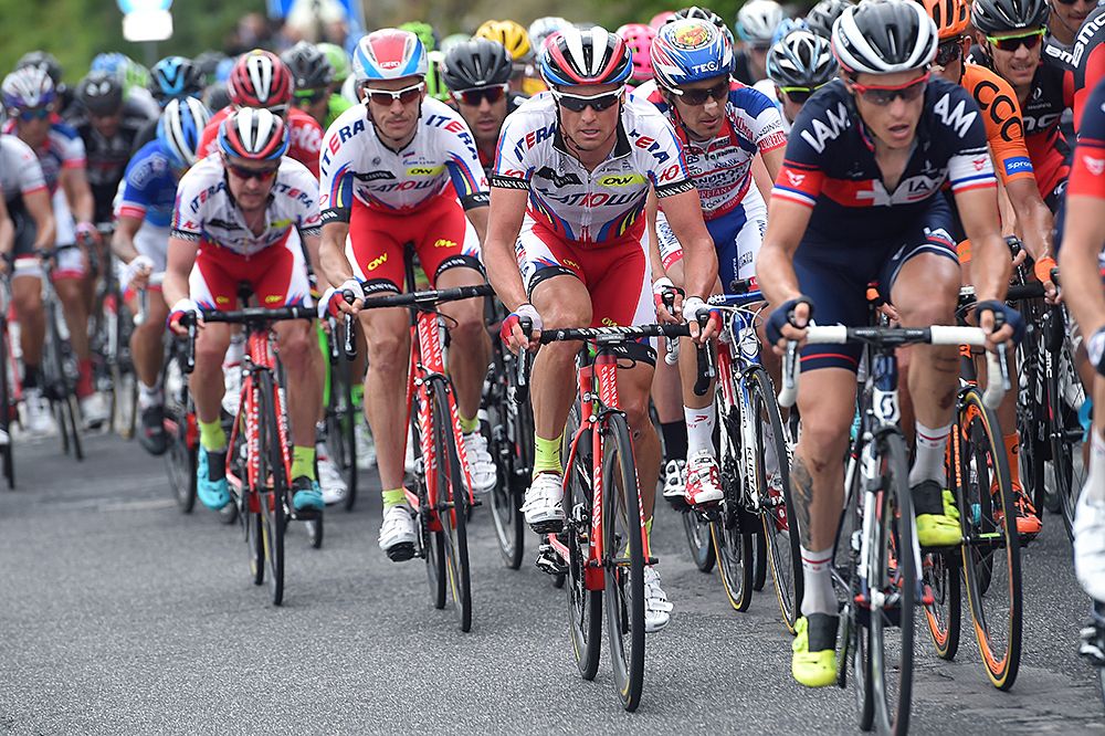 Katusha lined up during stage 7