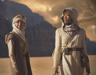 Capt. Philippa Georgiou (Michelle Yeoh, left) and Cmdr. Michael Burnham (Sonequa Martin-Green) wouldn’t be standing on a desert planet if Star Trek stuck to actual science.