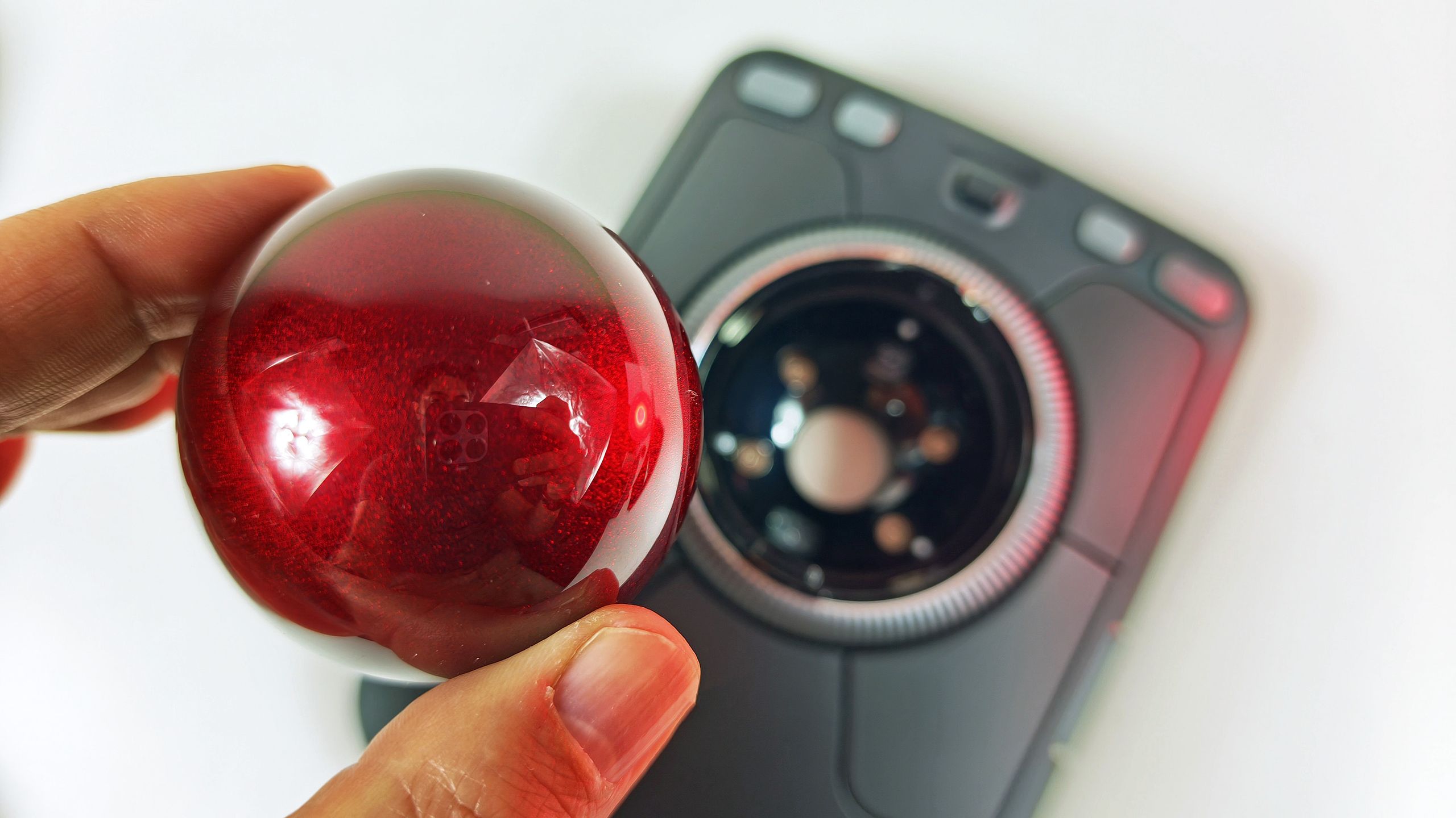 First Look: The Expert Mouse Pro TB900 EQ is Kensington's most advanced trackball yet, built for speed, comfort, and serious productivity