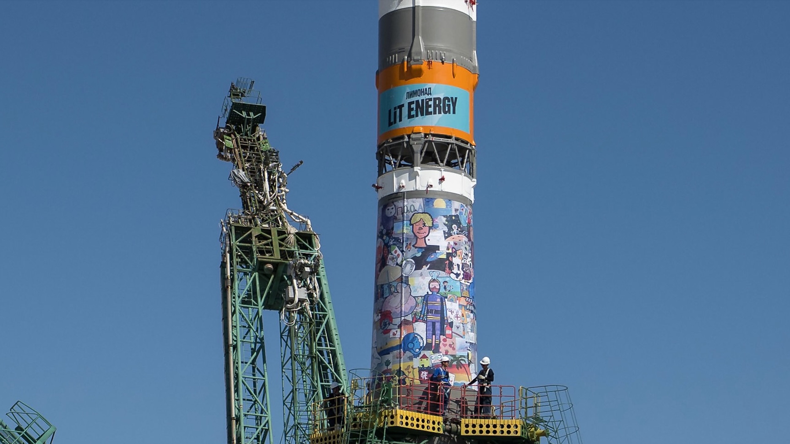 Astronauts just launched on a Soyuz rocket with an energy-drink ad on it, continuing a Russian tradition Astronauts just launched on a Soyuz rocket with an energy-drink ad on it, continuing a Russian tradition