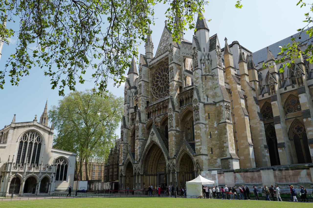 Westminster Abbey shot on Leica Q3