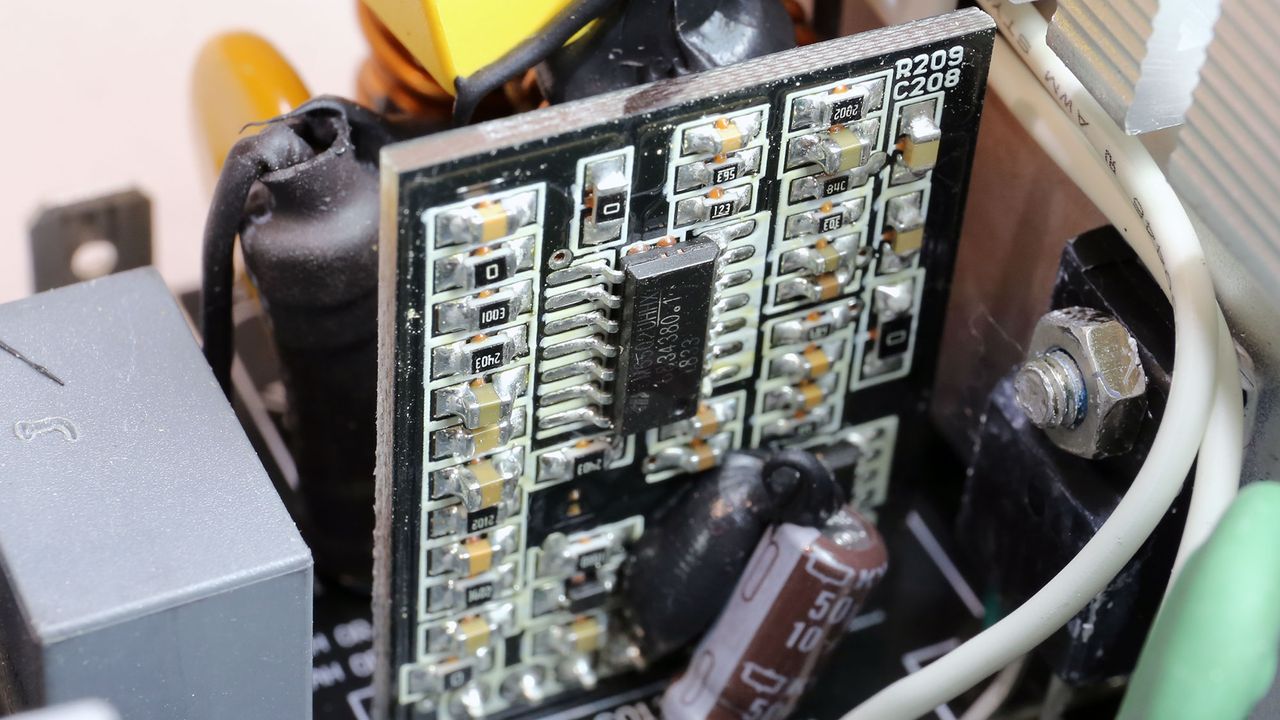 EVGA SuperNOVA 750 GT