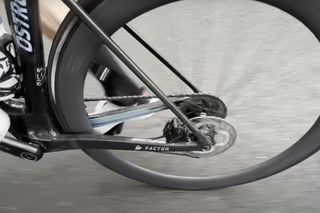 Chris Froome disc brakes