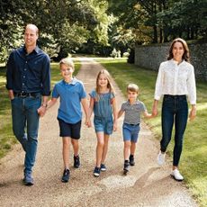 Prince William Princess Kate family photo