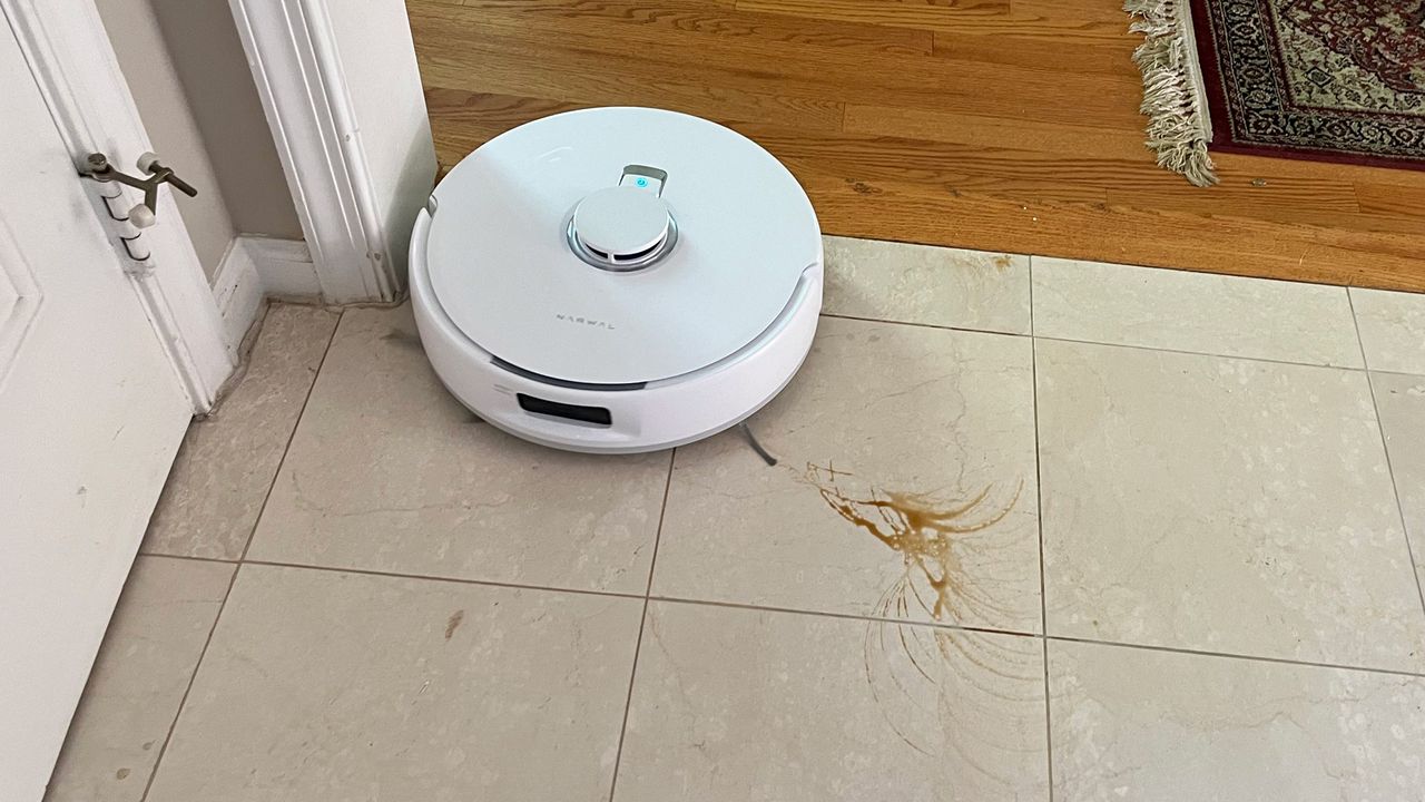 Results of Narwal Freo X Ultra cleaning a soy sauce spill