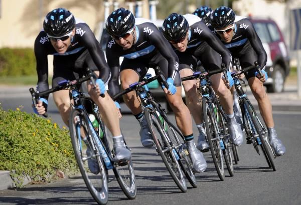 Team Sky in full flight
