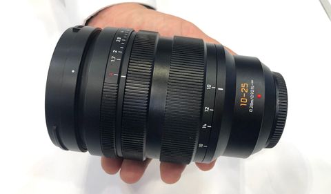 Leica DG Vario-Summilux 10-25mm f/1.7 ASPH