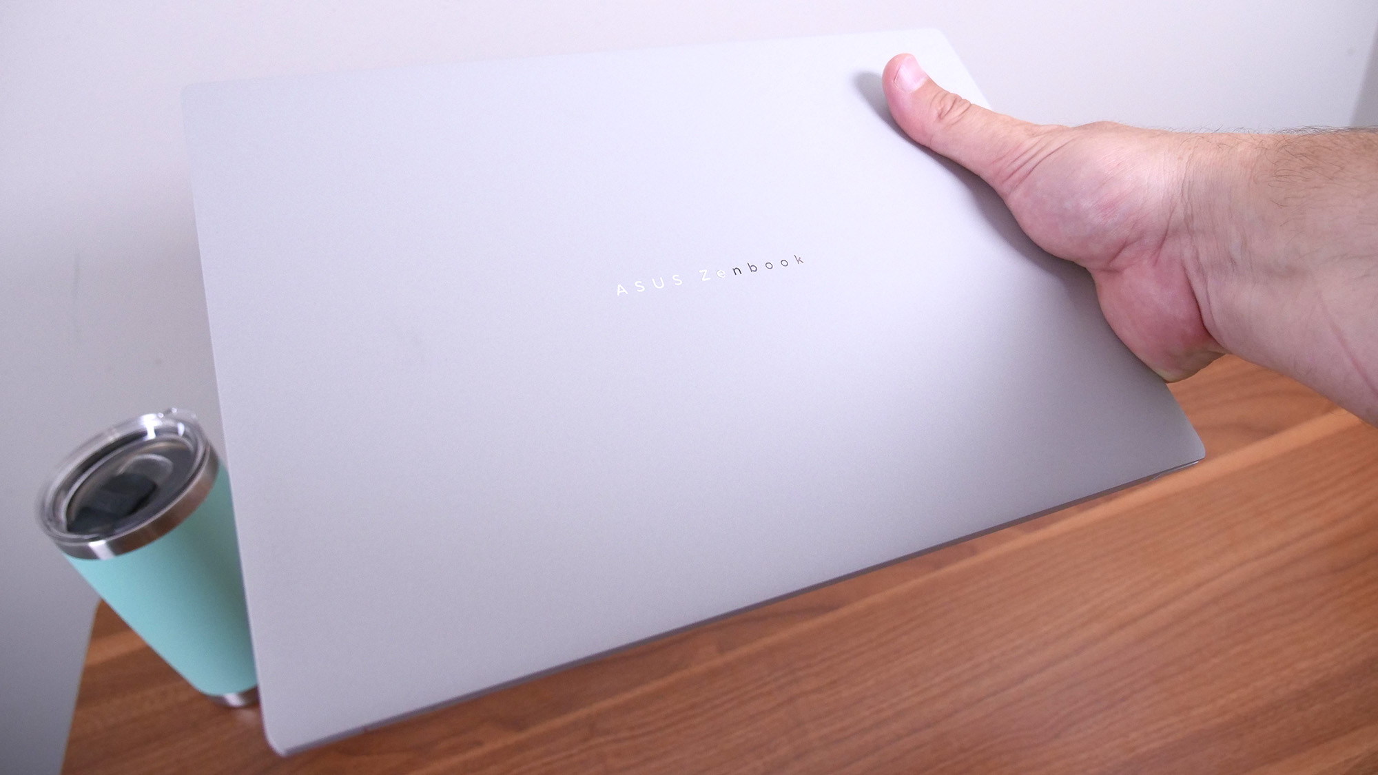 Asus Zenbook S14