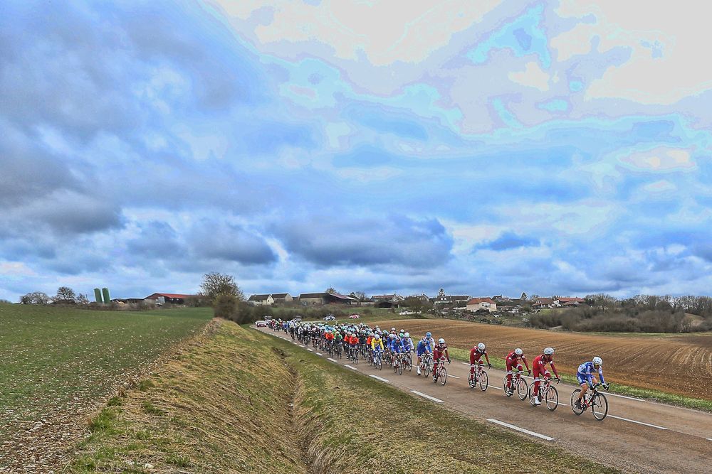 Scenery along the route of stage 3 at Paris-Nice