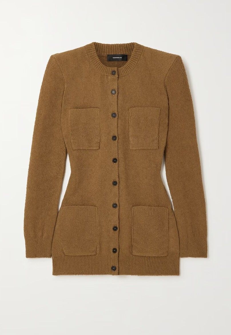 missing-image سترة COS ذات الخصر المحكم تبدو تمامًا مثل شراء المصمم