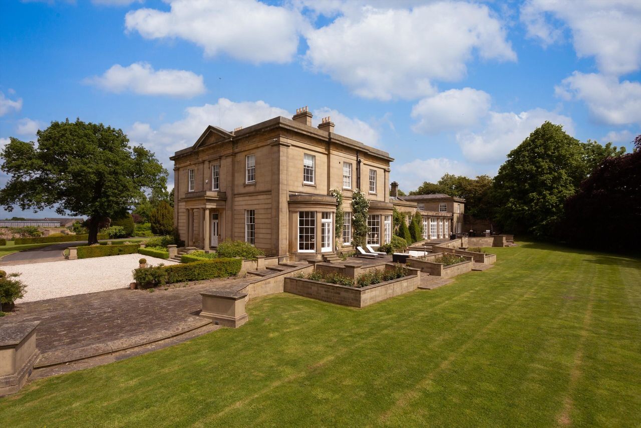 Oaklands Manor, West Yorkshire.