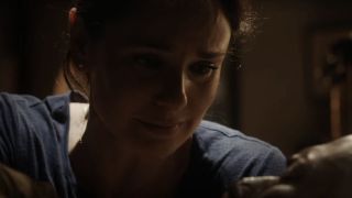 Sarah Wayne Callies as Sara crying on Prison Break