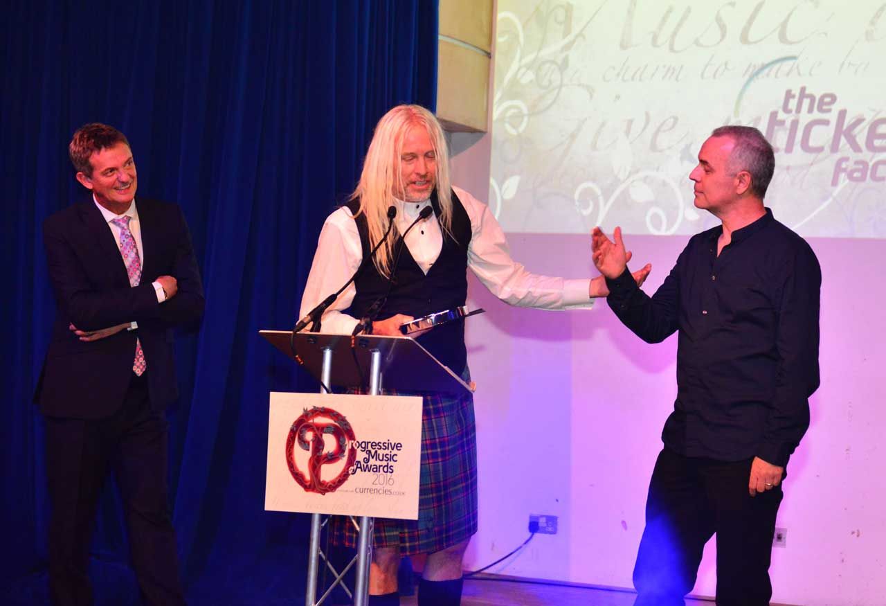 Nick Beggs and Roger King of The Mute Gods pick up the Vanguard Award