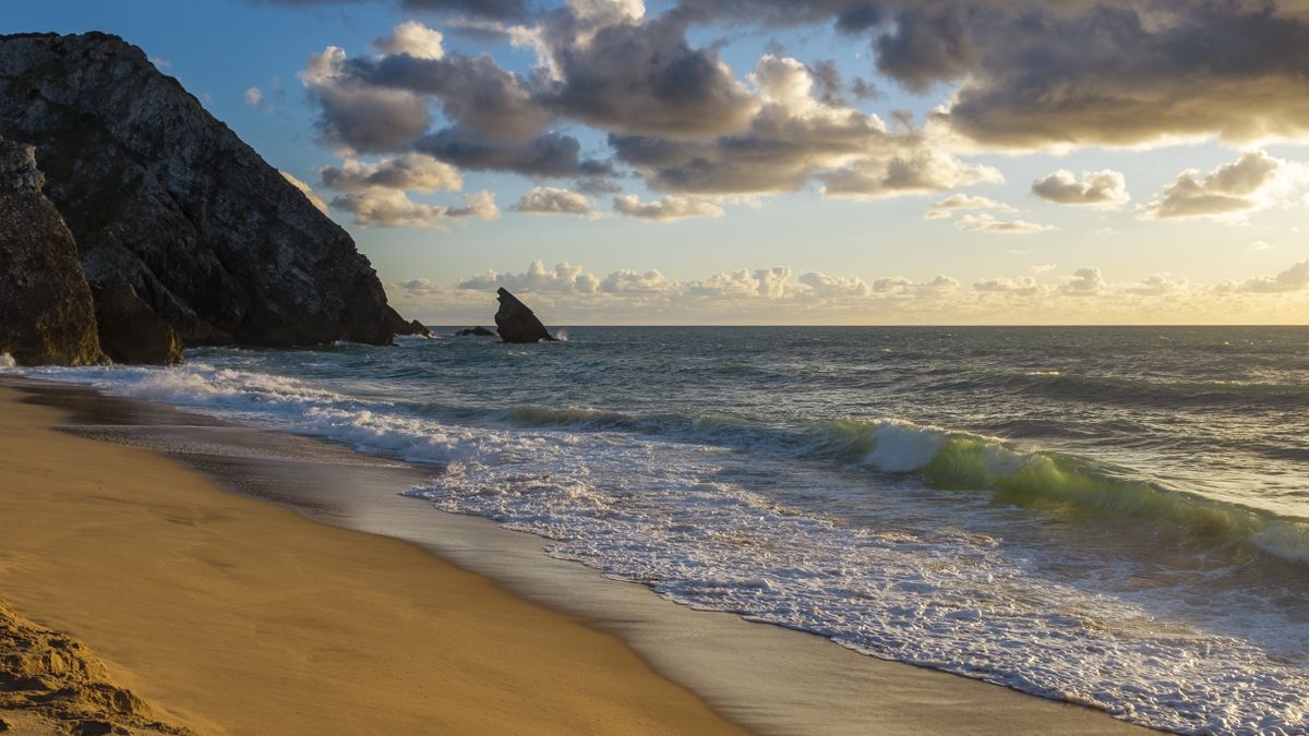 THIS is probably the most photogenic seashore on the planet. Agree?