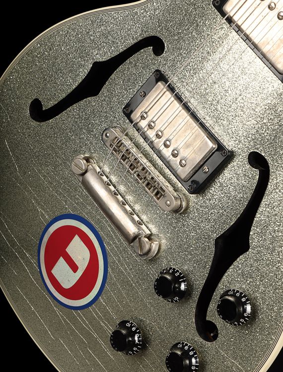 Noel Gallagher's Silver Sparkle Gibson Les Paul