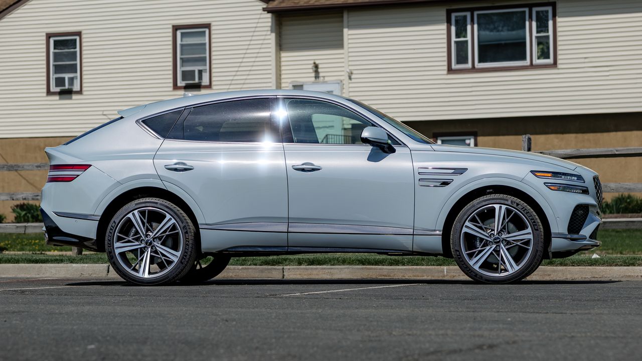 2026 Genesis GV80 Coupe.