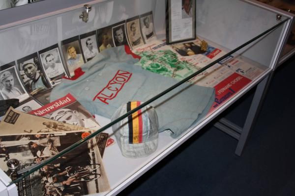 A display illustrating the legendary career of Briek Schotte.