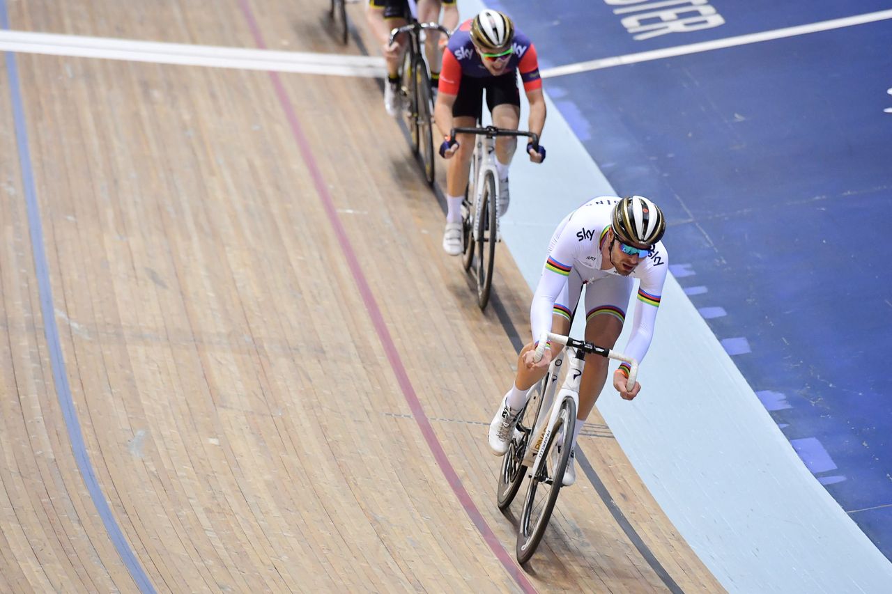 Jon Dibben off the front