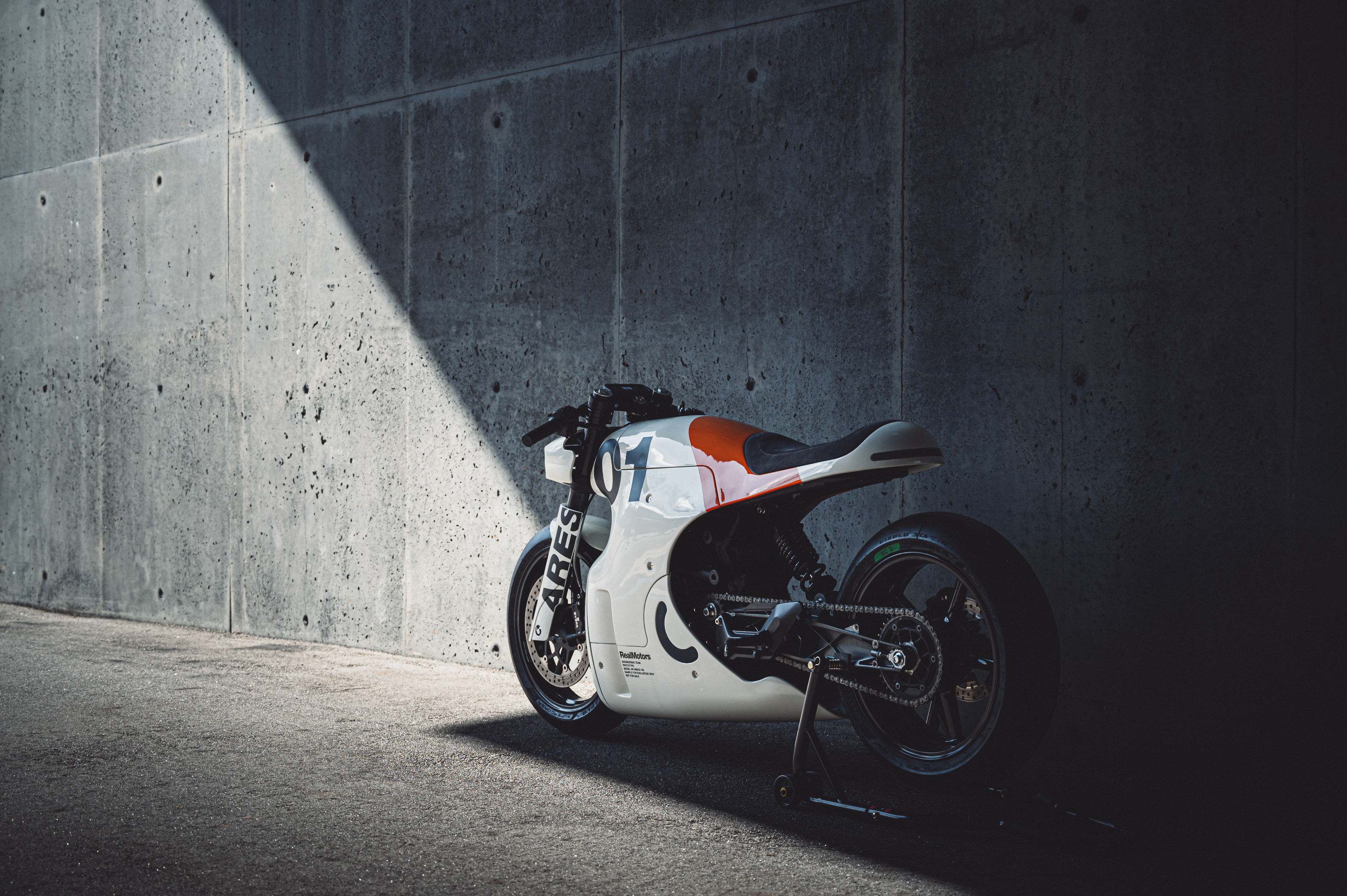 Project: ARES electric motorbike by Real Motors