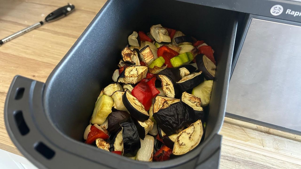 Vegetables cooked using Philips 5000 Series Dual Basket Steam Air Fryer