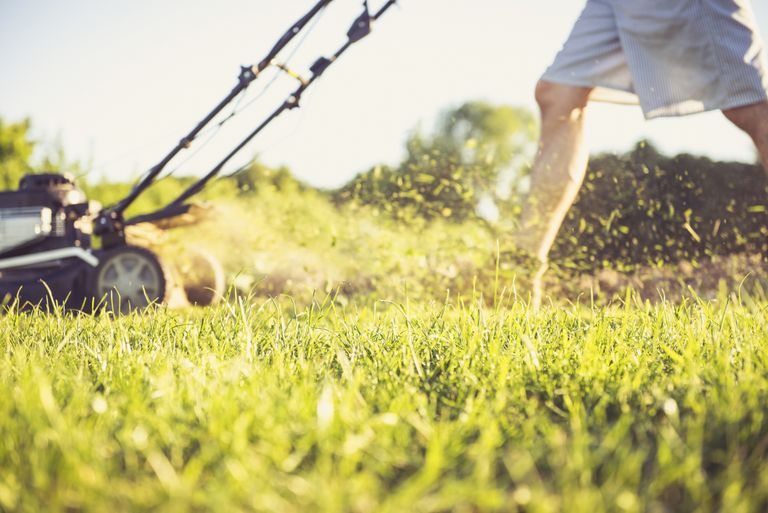 how to mow a lawn: lawn mowing tips and tricks