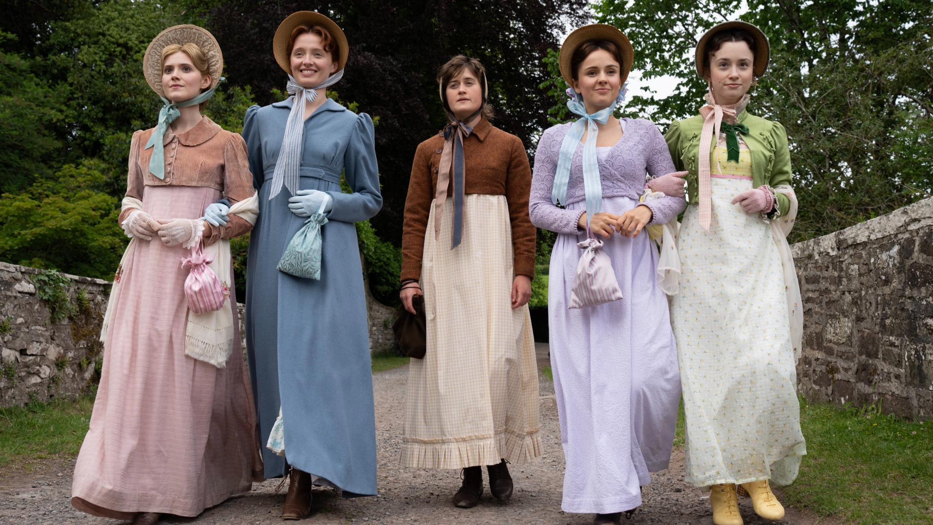 Jane Bennet (MADDIE CLOSE);Lizzie Bennet (POPPY GILBERT);Mary Bennet (ELLA BRUCCOLERI);Kitty Bennet (MOLLY WRIGHT);Lydia Bennet (GRACE HOGG-ROBINSON) in The Other Bennet Sister