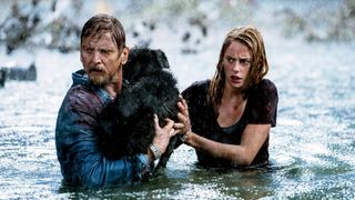 Barry Pepper and Kaya Scodelario in "Crawl" (2019)