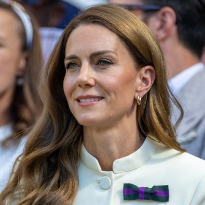 Princess Kate wears heavy blush