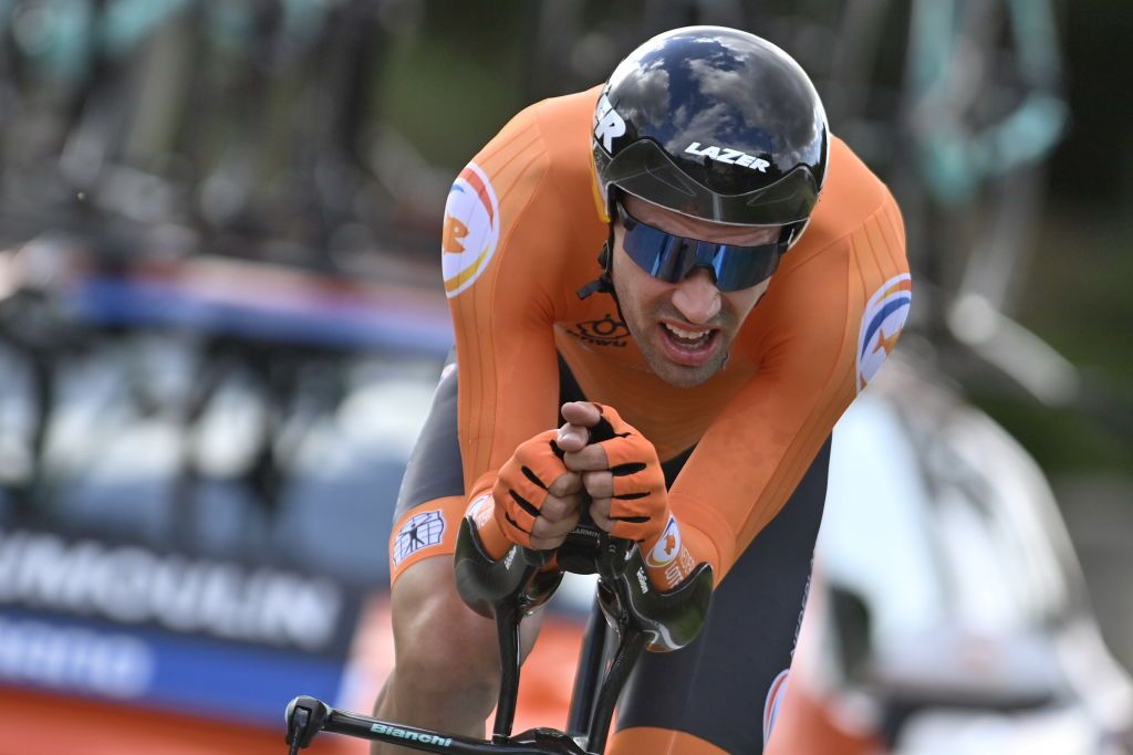 Dutch Tom Dumoulin pictured in action during the men elite individual time trial 317km at the UCI Road World Cycling Championships Friday 25 September 2020 in Imola ItalyBELGA PHOTO ERIC LALMAND Photo by ERIC LALMANDBELGA MAGAFP via Getty Images