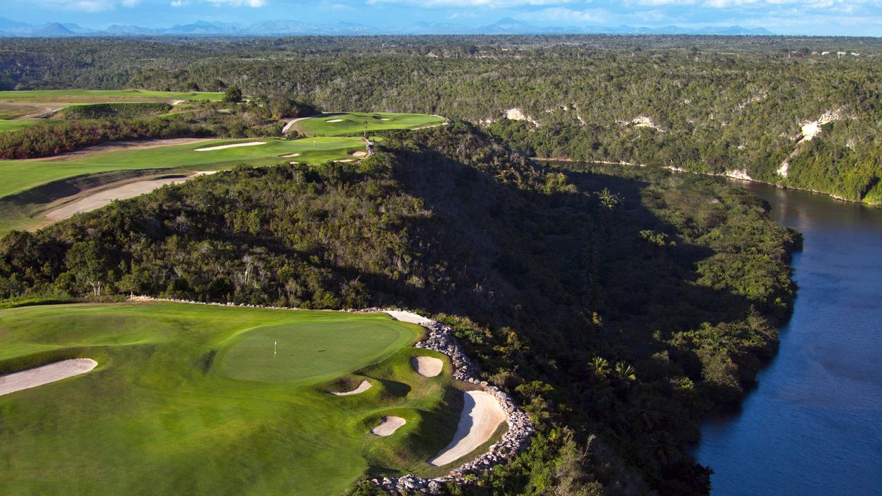 The Dye Fore Course at Casa de Campo is a strong but very different companion to Teeth of The Dog - Dye Fore Course - Chavon