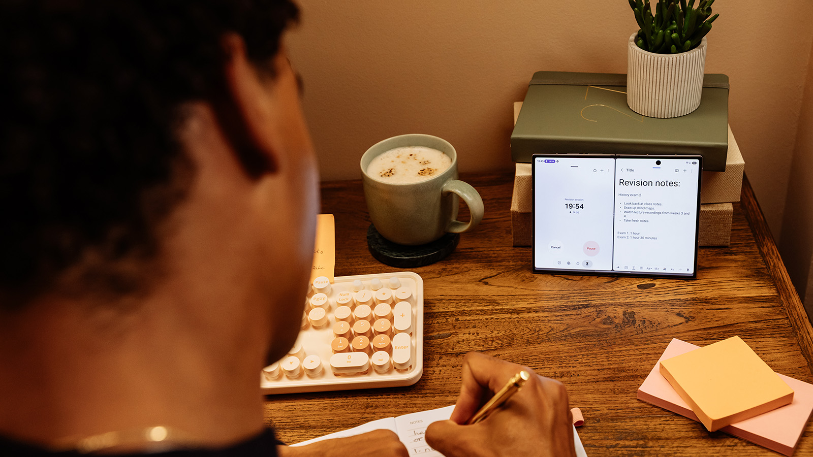Samsung Galaxy Z Fold 8
