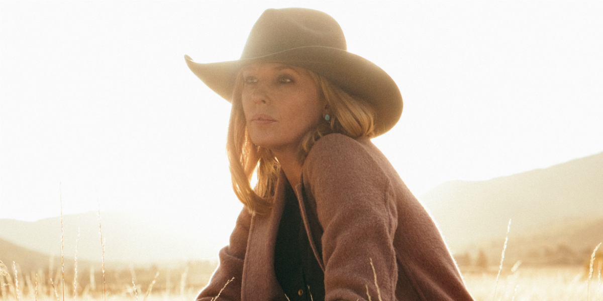 Beth dutton cowboy hat - 🧡 What Is Carhartt Coat Kelly Reilly's Beth Dutton...