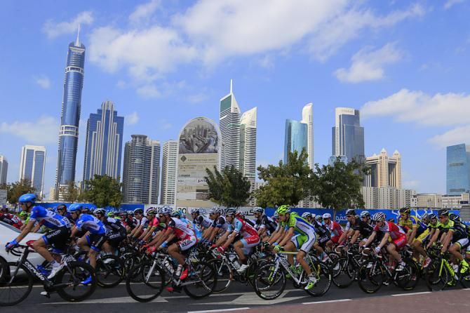 The peloton in Dubai