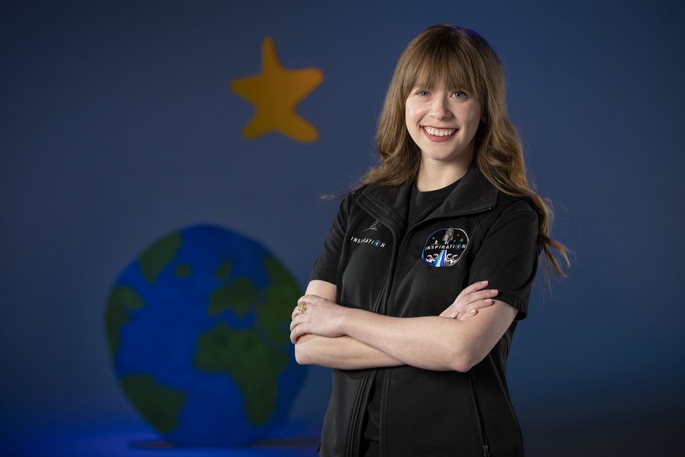 Childhood bone cancer survivor joins private Inspiration4 spaceflight on SpaceX rocket