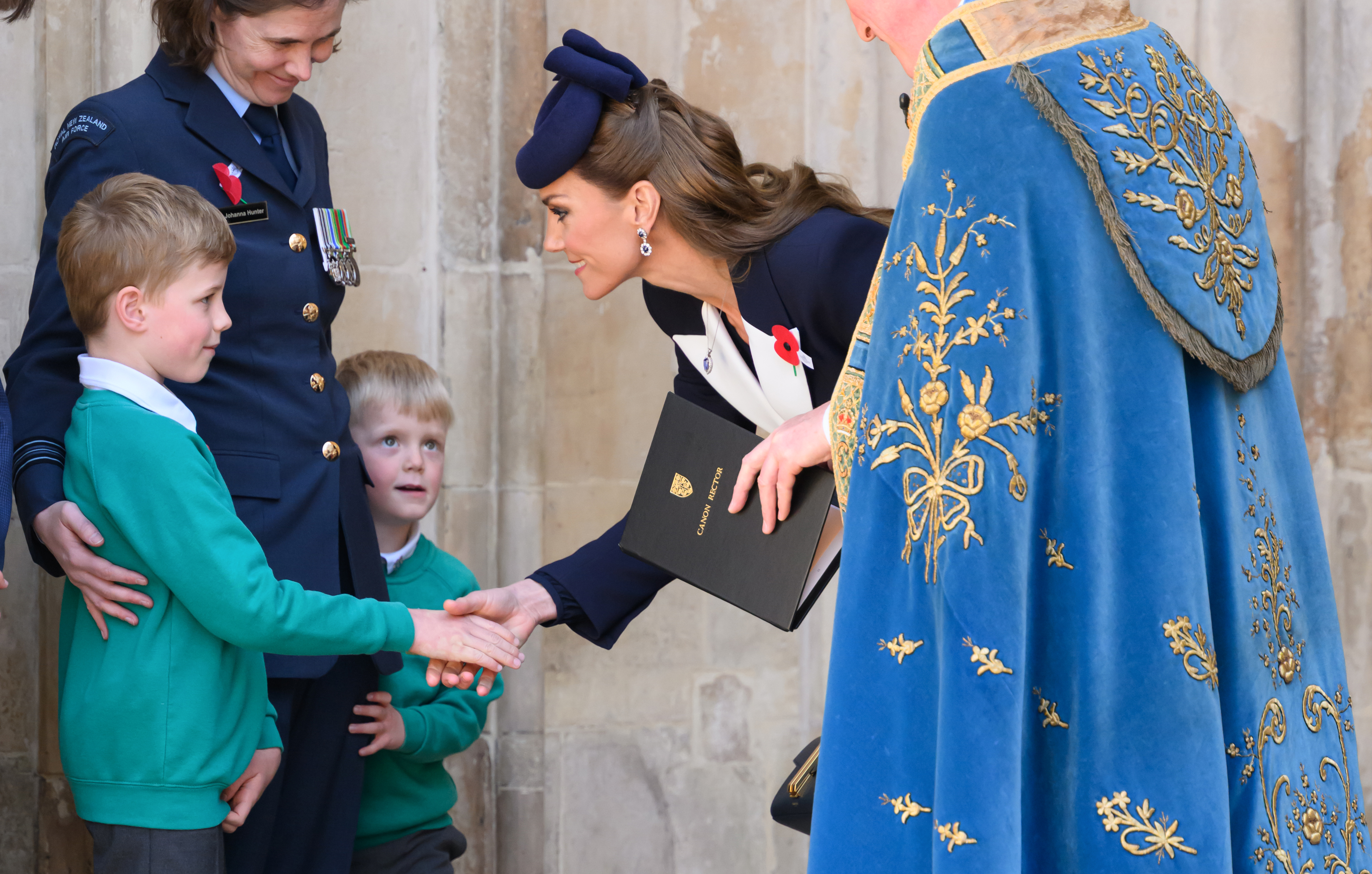 Kate Middleton shocks two young royal fans on Anzac Day