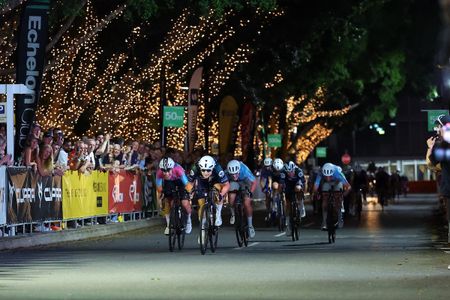 Odette Lynch (Butterfields Ziptrak Racing) wins women's stage 1 criterium of the Q Tour, the final round of the ProVelo Super League 2025