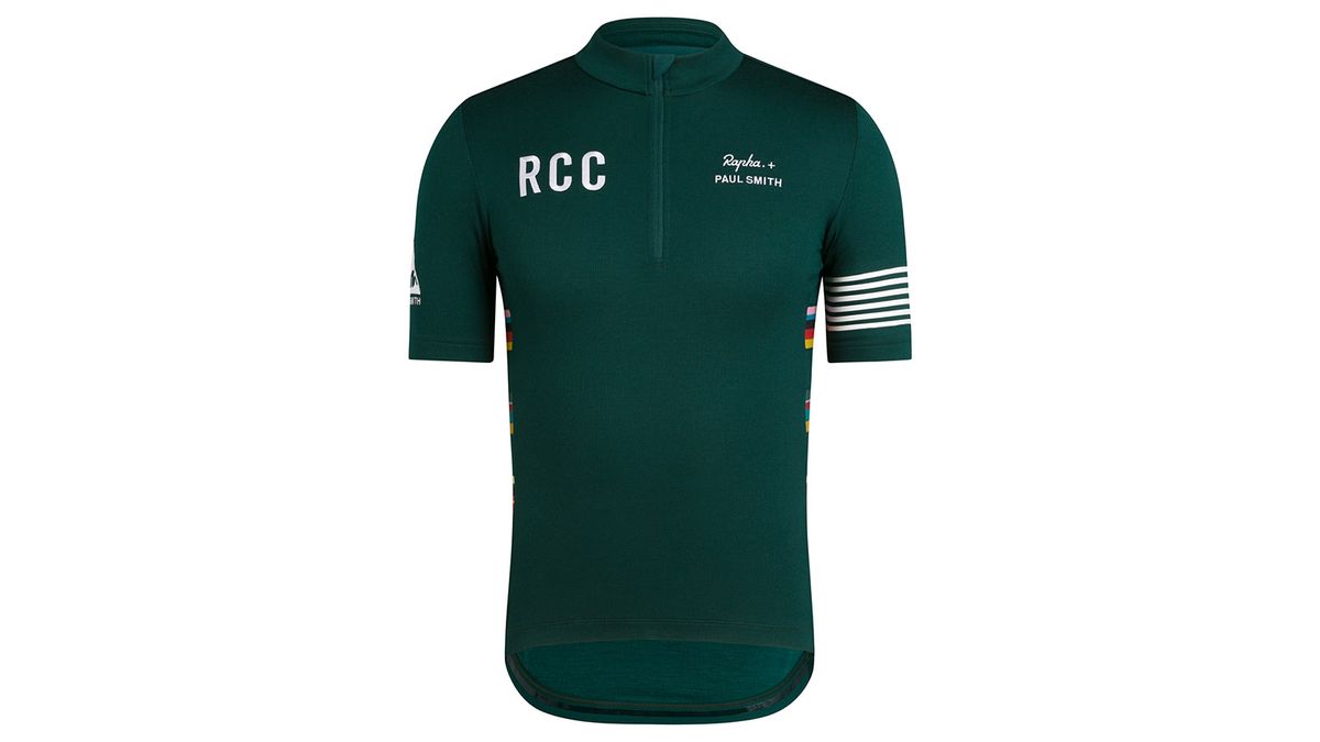 The Classic jersey only has a quarter length zip