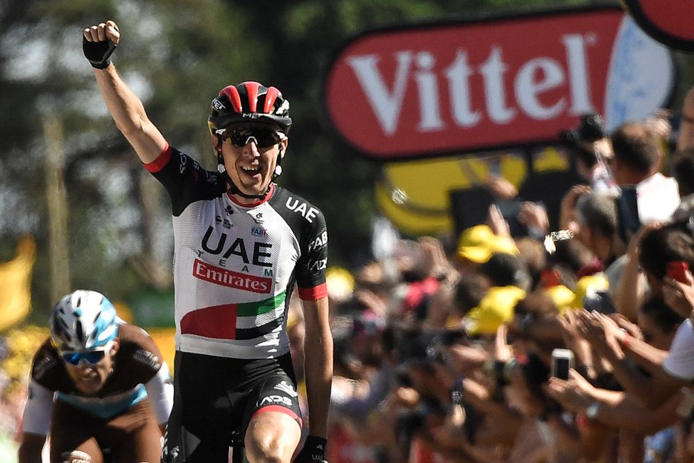 Dan Martin (UAE Team Emirates) wins stage 6 at the Tour de France
