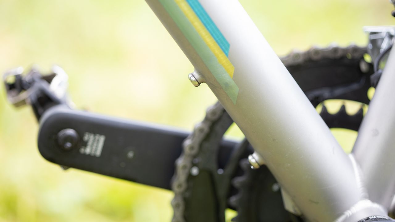 Moots Routt RSL detail of third bottle mount