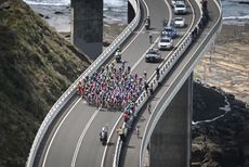 The women's peloton at the World Championships