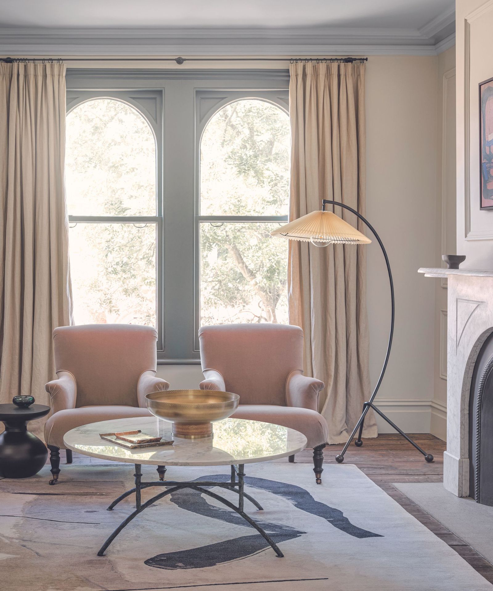 6 easy ways you can use furniture to make a living room look bigger ...