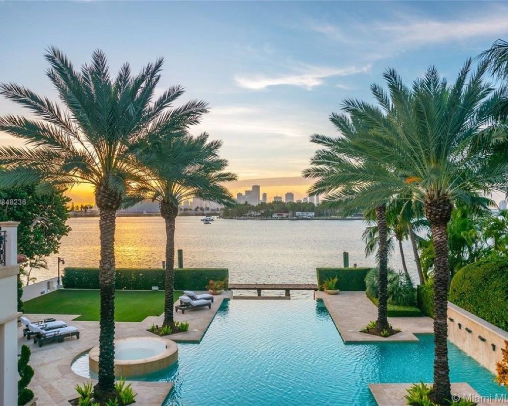 Jennifer Lopez home JLo and ARod's new home on Florida's Star Island