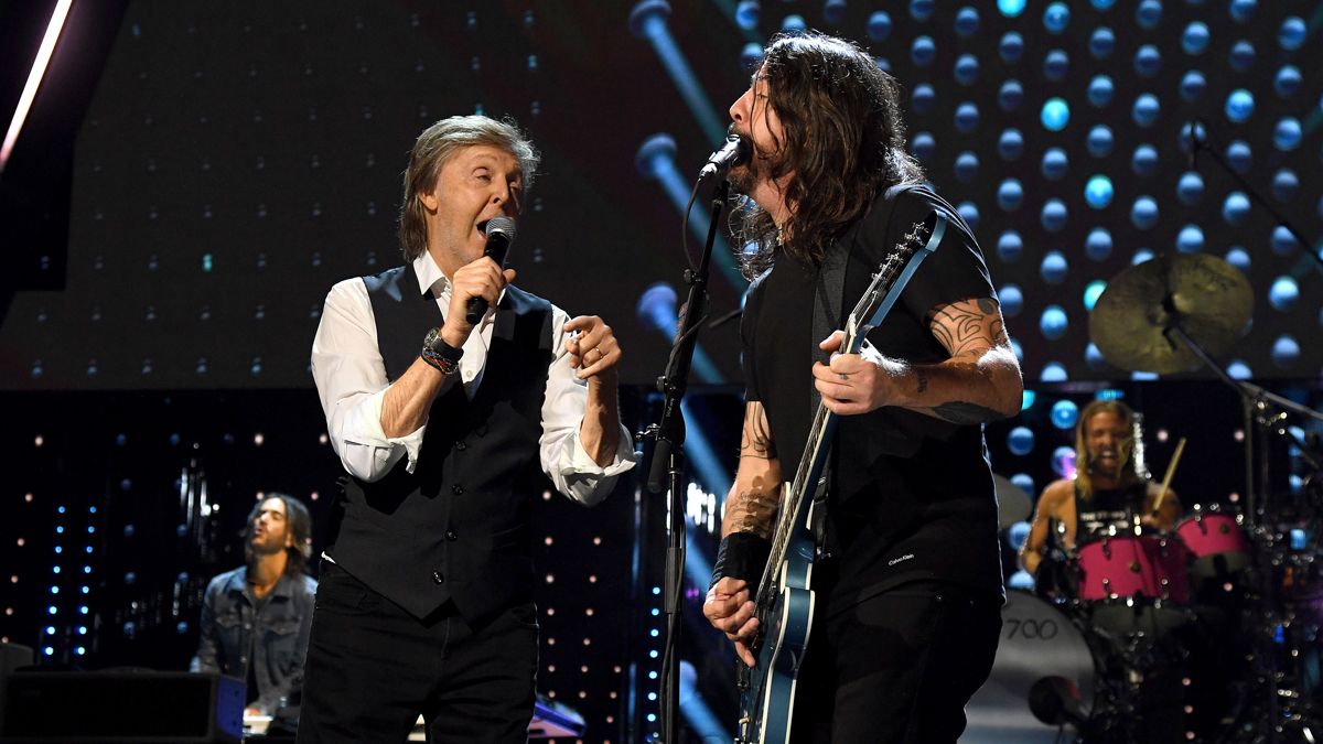 Paul McCartney and Dave Grohl