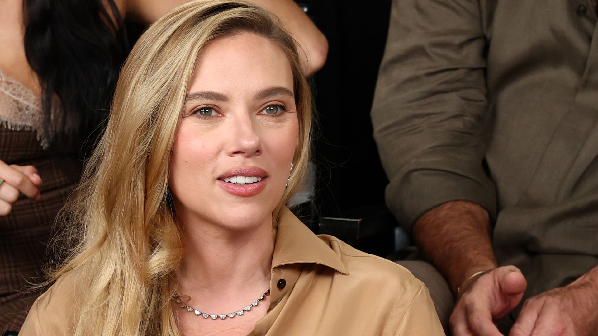 a headshot of scarlett johansson