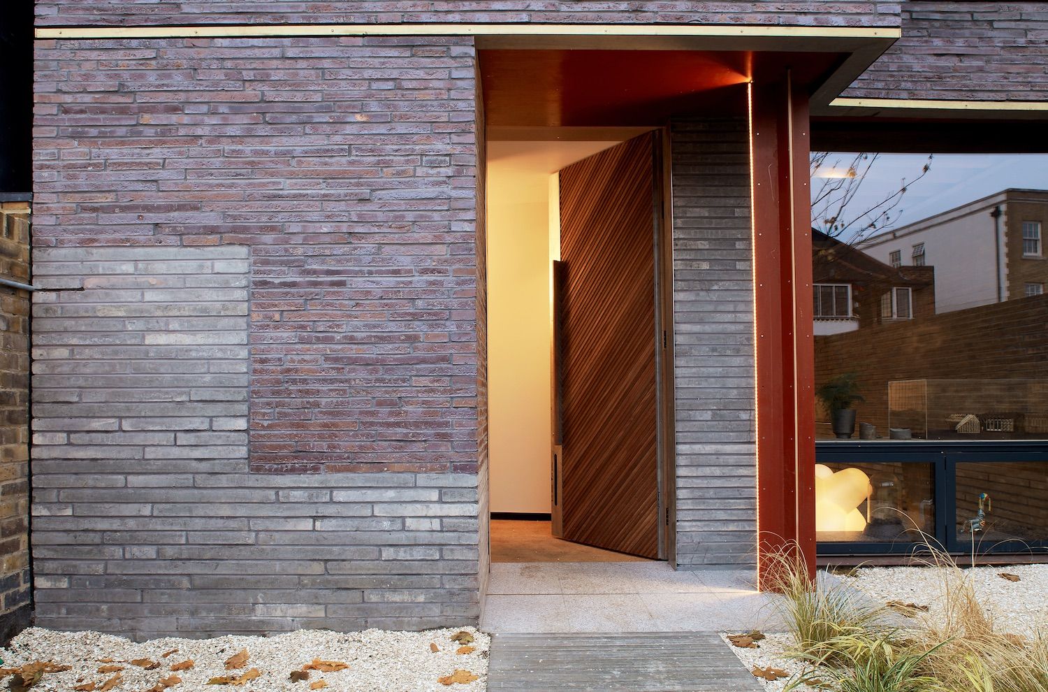 broken-plan-house-architect-couple-handcrafted-every-aspect-of-their