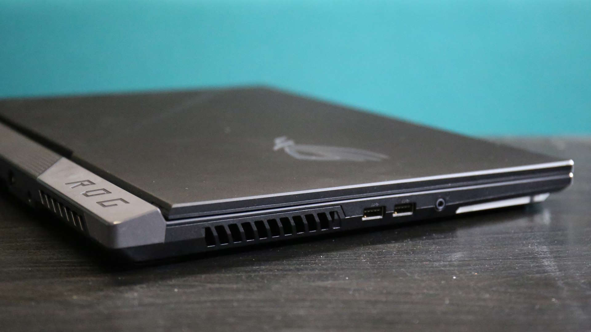 Asus ROG Strix Scar 17 gaming laptop