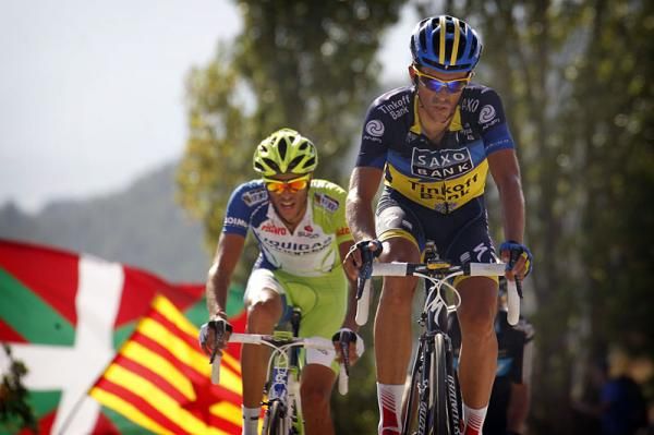 Alberto Contador (Saxo Bank - Tinkoff Bank) and Eros Capecchi (Liquigas - Cannondale)