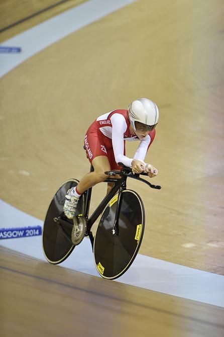 Laura Trott (England)