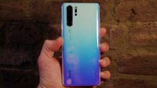 Huawei P30 Pro review (early verdict): unprecedented camera, familiar ...